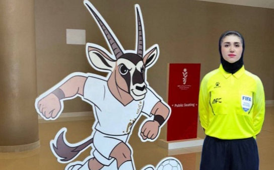 زهرا رحیمی؛ تنها داور زن ایرانی در رقابت‌های فوتسال بازی‌های همبستگی ریاض